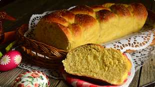 Uskrsnji slatki kruh
