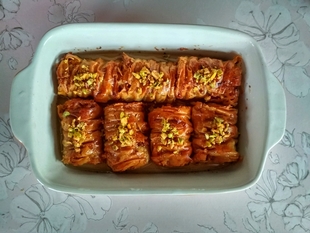 Divit Badem Baklava — Coolinarika