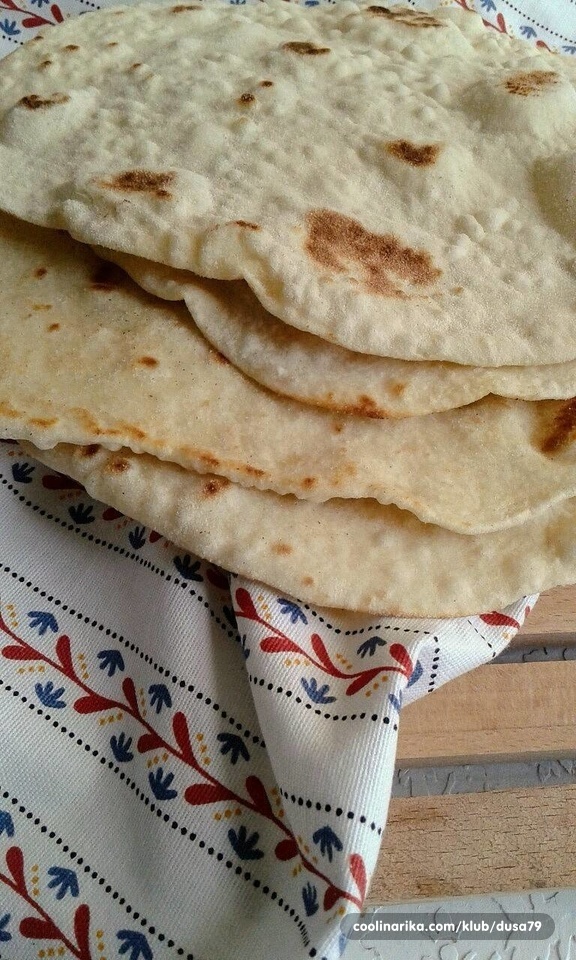 Indijski Naan Kruh — Coolinarika